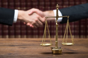 Юристы «Корпорации» помогут в спорах с ресурсоснабжающими организациями