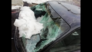 Как ТСЖ/ЖСК/ЖК/УК доказать свою невиновность при падении снега на автомобиль?